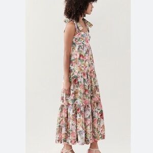 La’ Ros floral tiered maxi dress size Small 50” long